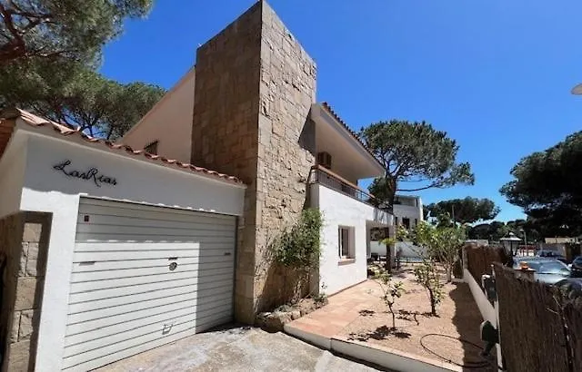 Villa 10 People, 150 M From The Sea, Pool And Garden Платья-де-Аро 0*,  Испания